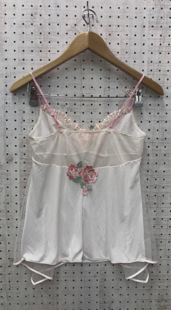 ロマンティック　フェアリー古着 Salute 薔薇　蝶々刺繍　キャミ