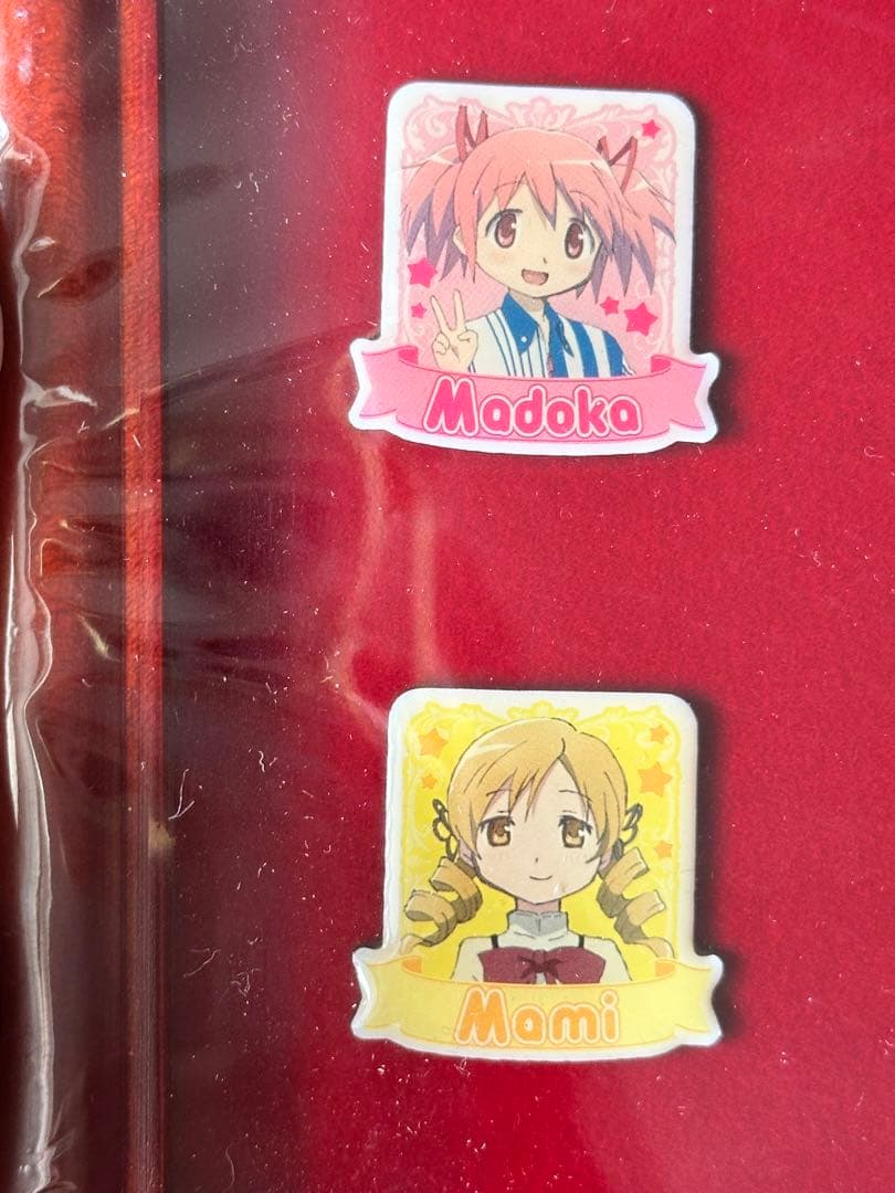 劇場版 魔法少女まどか☆マギカ　まどマギ　ローソン　前売り券　ピンズ　ピンバッジ