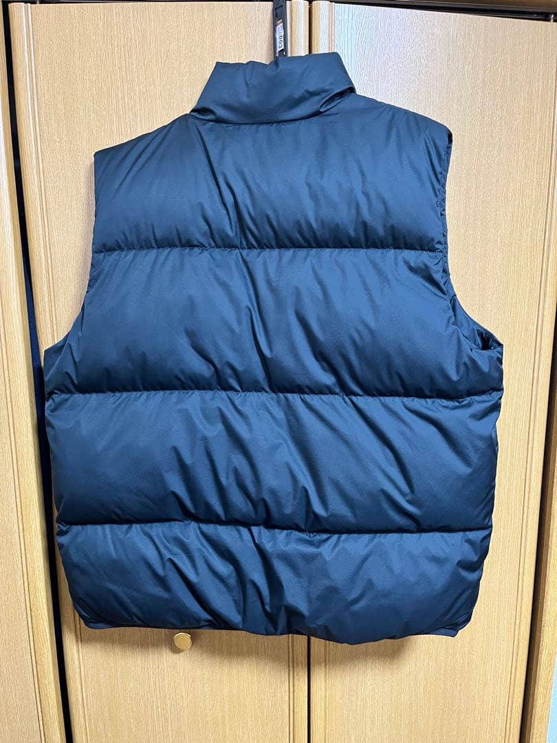 【にじてる】Nike ブラック ダウンベスト