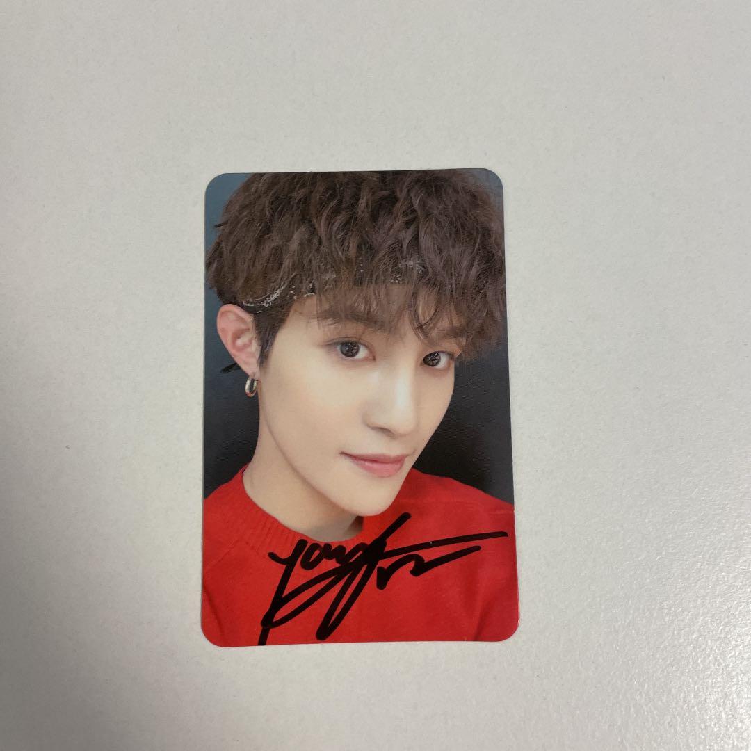 激レア　wayv takeoff ヤンヤン　直筆サイントレカ