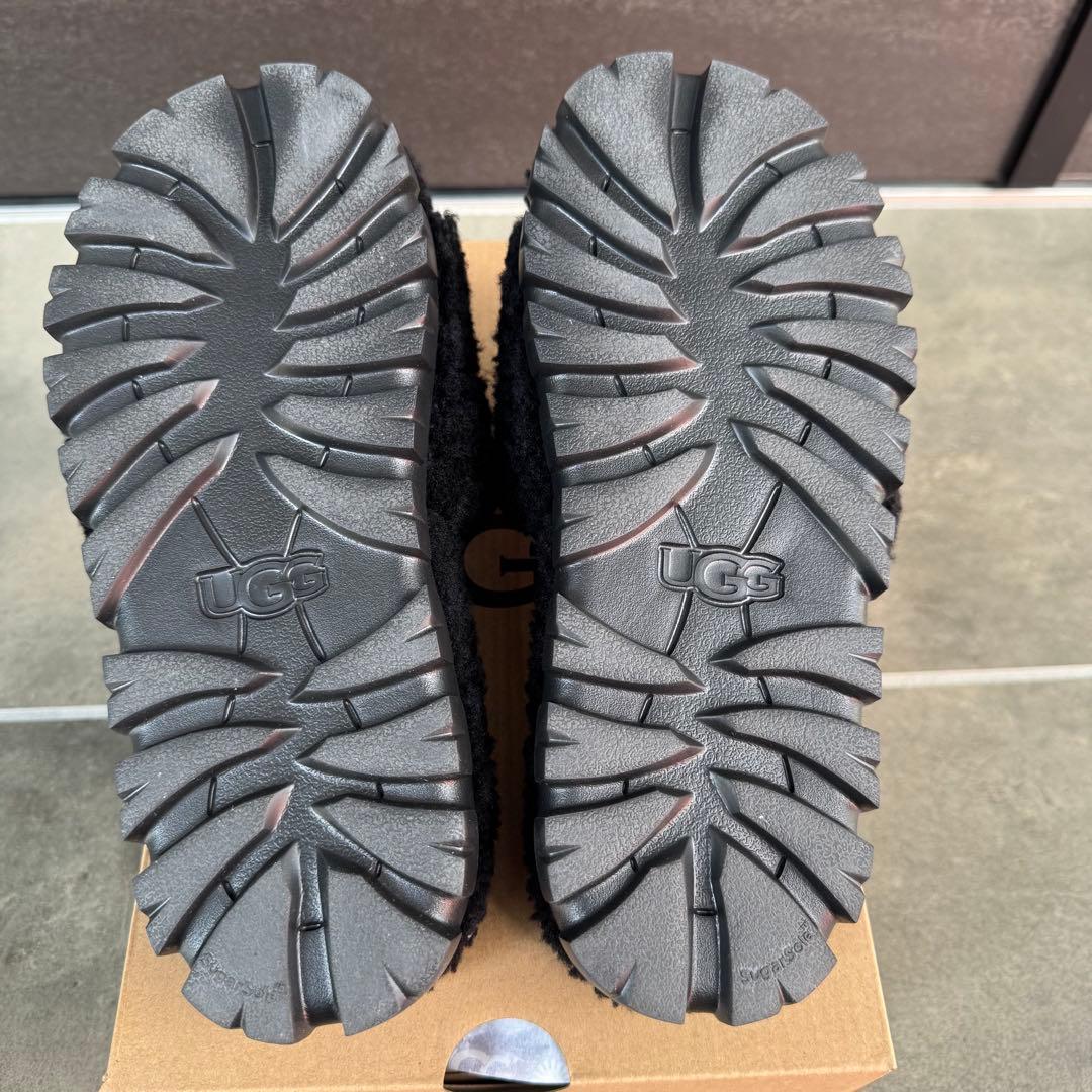 UGG★ボアサンダル　23cm