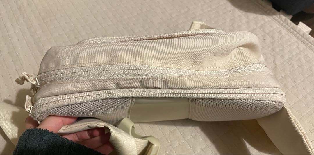 POMULU ポムル ショルダーバッグ ヒップシート ナチュラルアイボリー