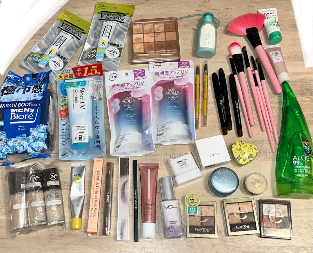 早い者勝ち　コスメ　化粧品　まとめ売り　セット販売　新品／未使用に近い→多数！