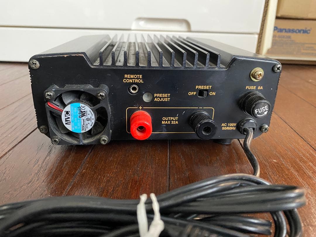 ALINCO スイッチング パワーサプライ　DM-330MV 30A 中古品