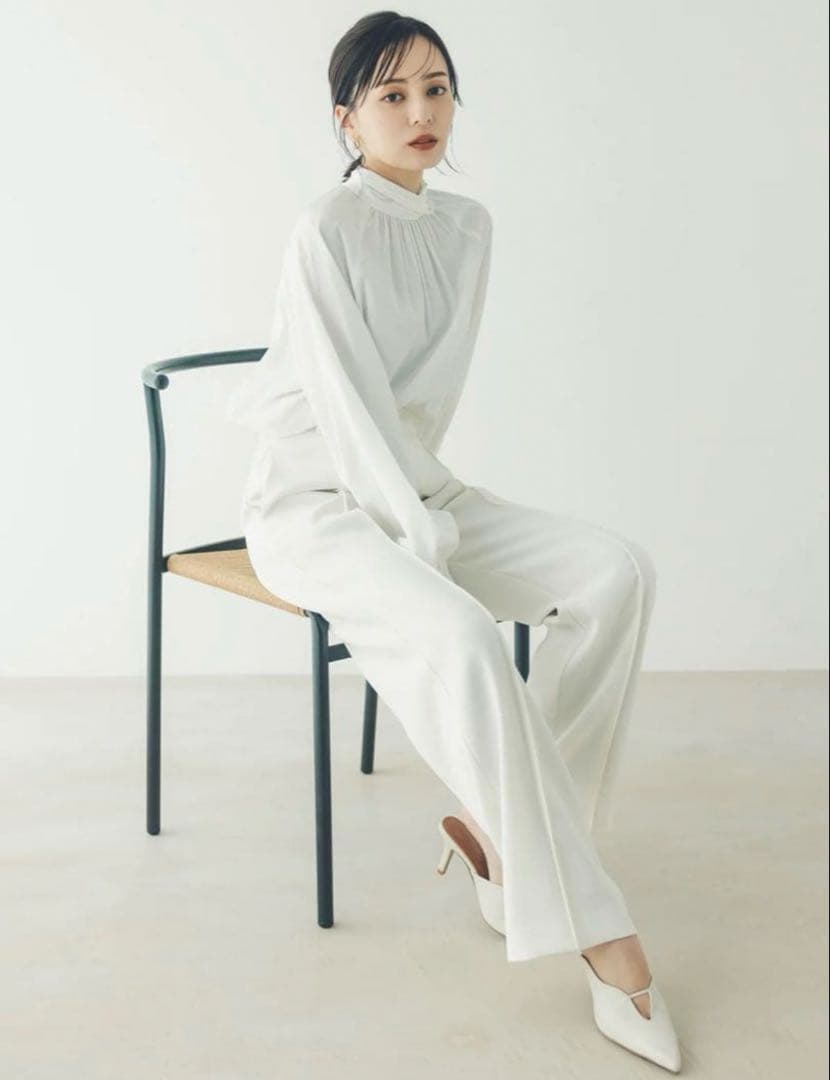 ダブルサテンストレートパンツ　anuans