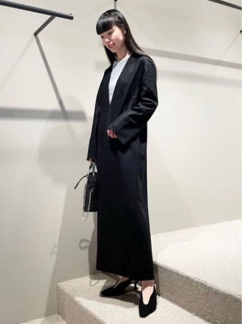 m*i様 美品★TOMORROWLAND Edition★ミルドウールVネックワ