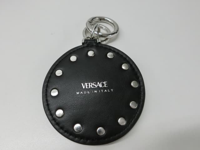 新品正規品【VERSACE】メドゥーサ キーリング レザー