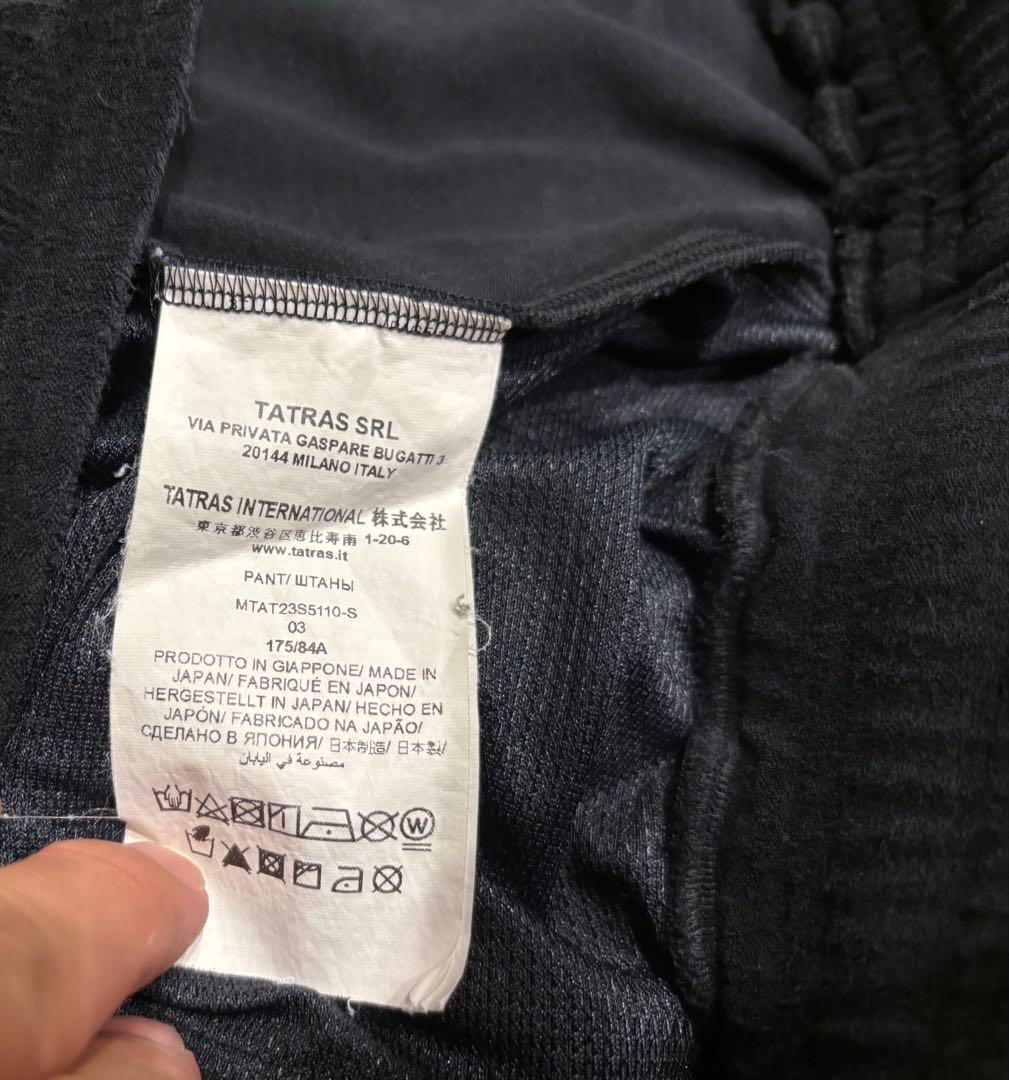 完売品TATRAS FUSSA メンズ ショートパンツ サイズ3 ブラック