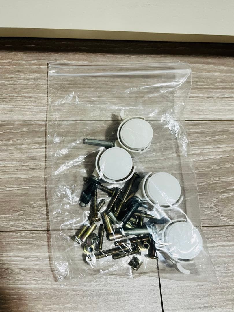 カトージ　ベビーベッド／敷布団2枚付き