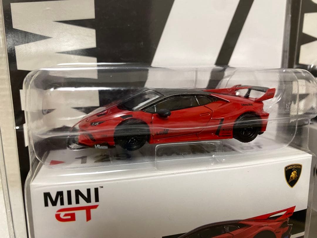 MINI GT LBWK 129&130 ウラカン２台セット