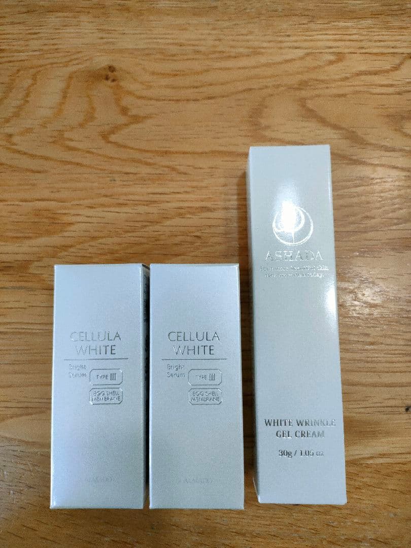 ASHADAシミシワホワイトクリーム×1 チェルラーブライトセラム×2