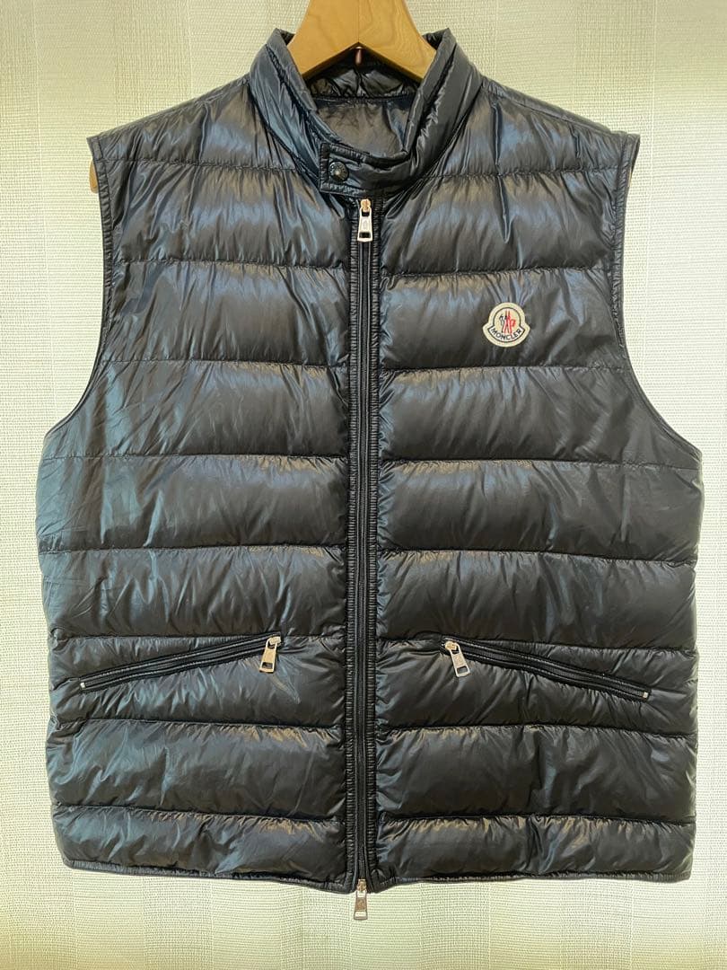 【最終値下げ:14日迄】MONCLER ダウンベスト