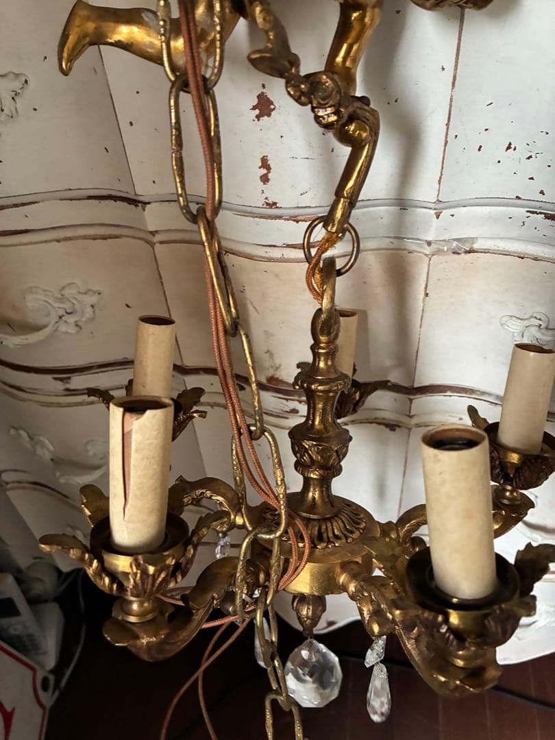 サム＆リサです　シャンデリア　吊り下げ　天井　エンジェル　真鍮　ランプ