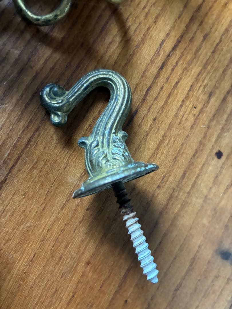 サム＆リサです　シャンデリア　吊り下げ　天井　エンジェル　真鍮　ランプ