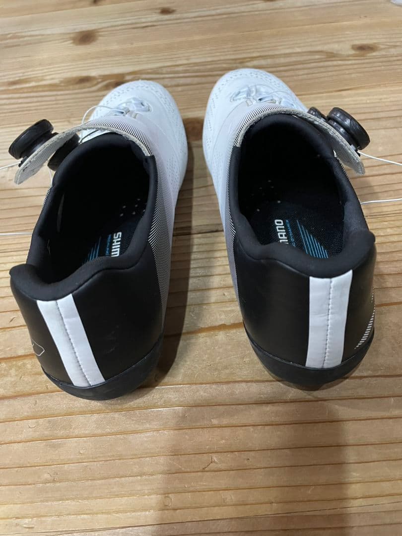 シマノ サイクリングシューズ RC702 SPD-SL 41E