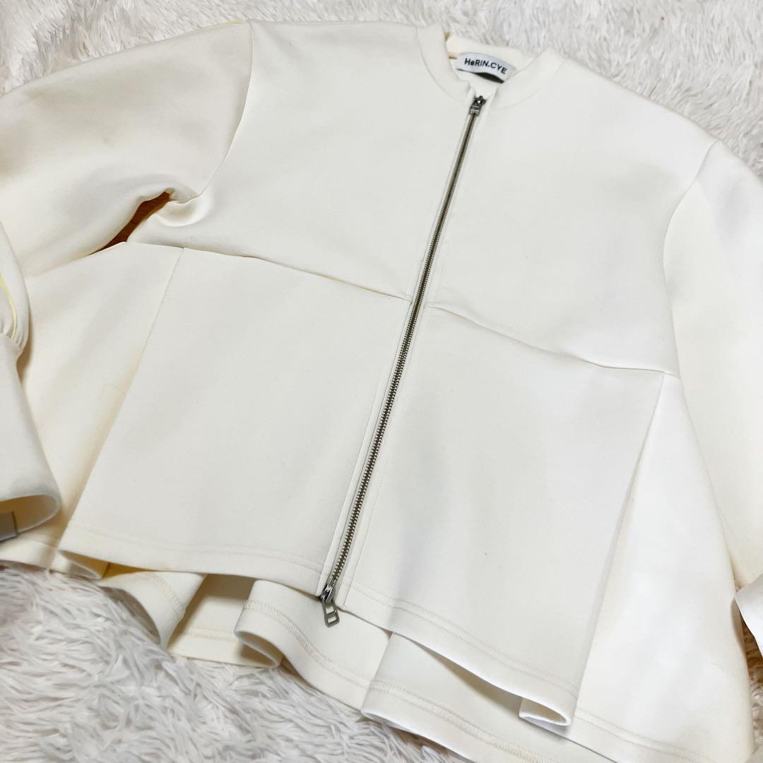 美品 HeRIN.CYE Feels flared zip tops