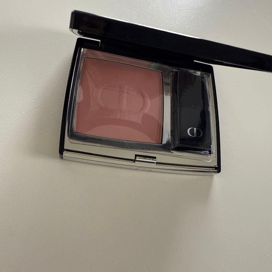 ディオール　チーク　ピーチコロールサテン　732【店舗数量限定色】【匿名配送】