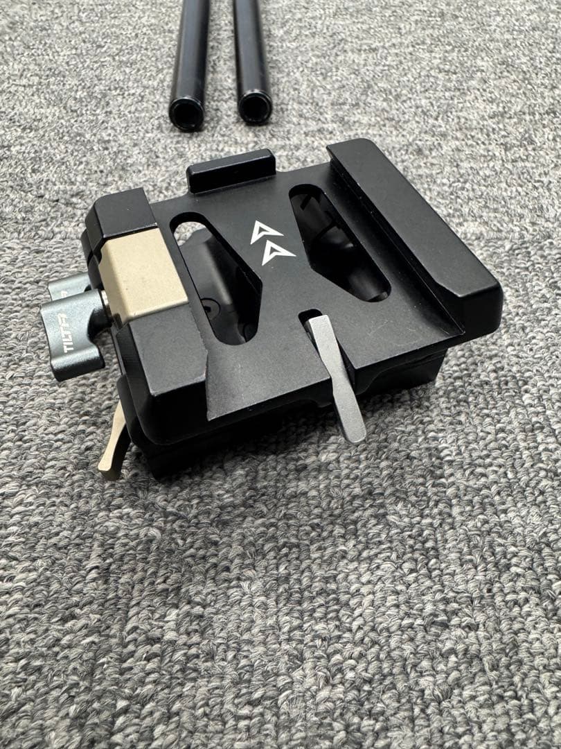 TILTA 15mm LWS ベースプレート　ロッド付き