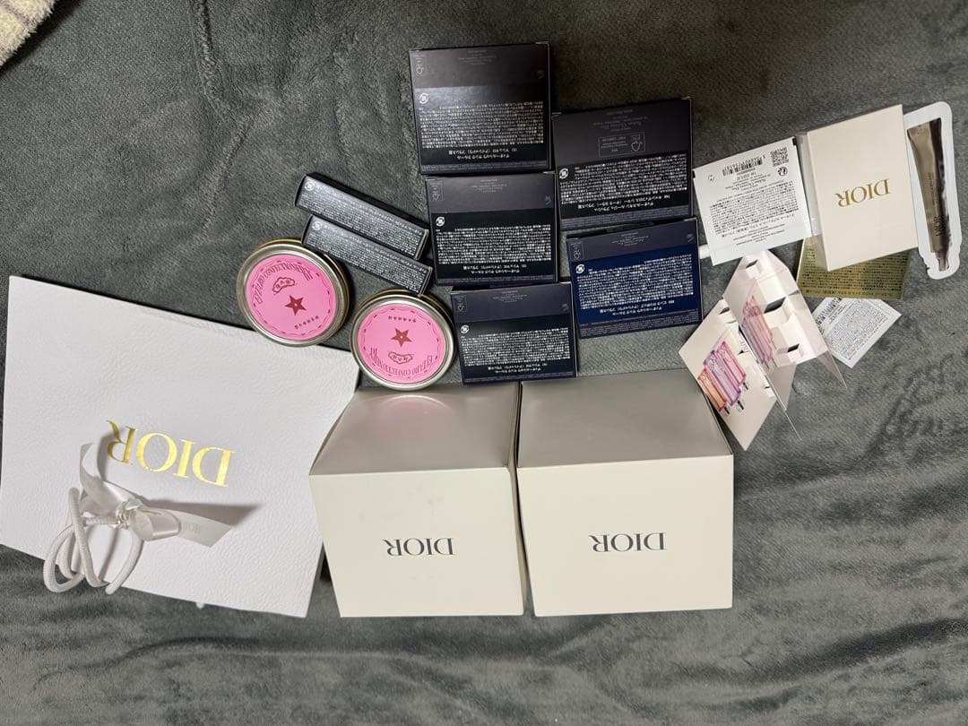 DIOR アイシャドウパレット & リップスティック #121