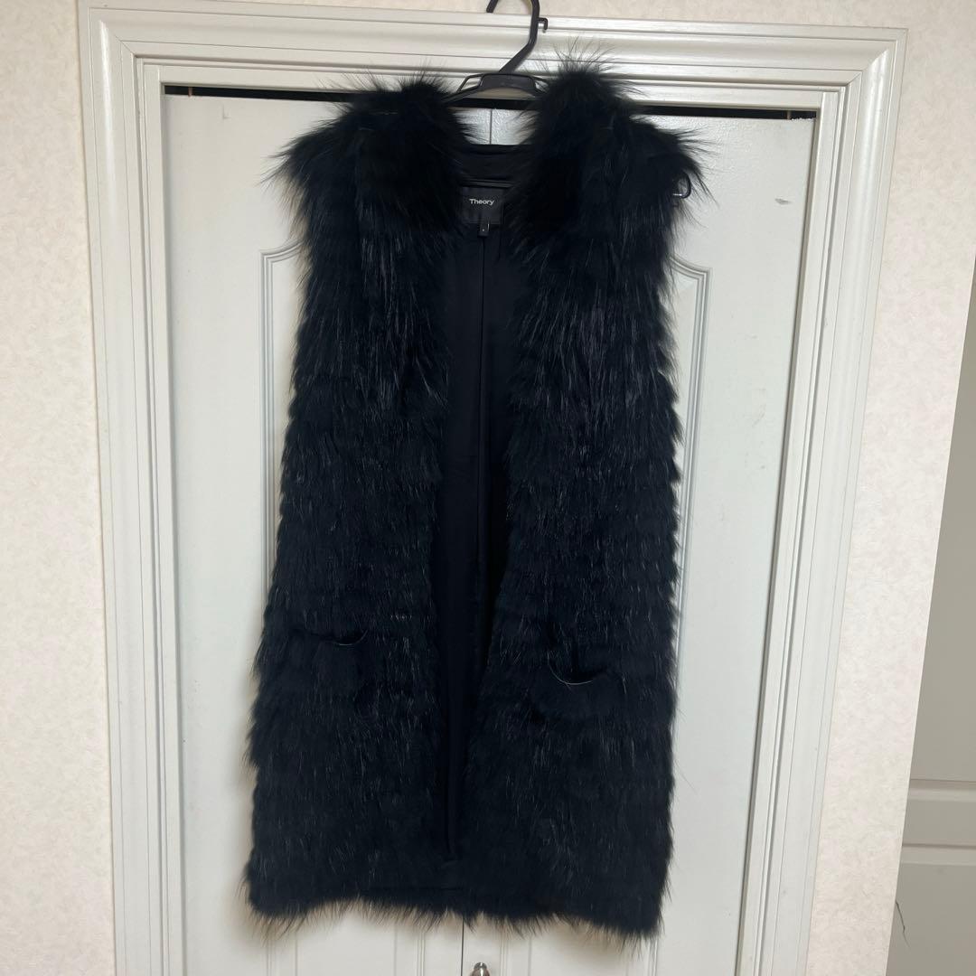 セオリー　ロングベスト　フード付