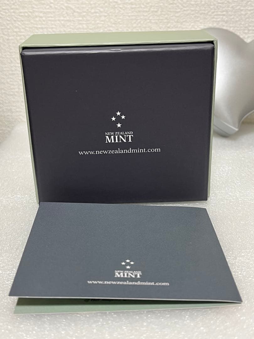 2023　ニウエ　ラブ イズ プレシャス　スワン　白鳥　1オンス　銀貨　