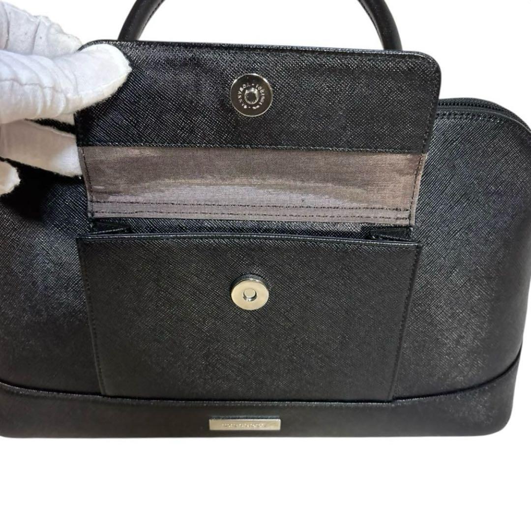 【極美品】希少　BURBERRY サフィアーノ　レザー　ハンドバッグ　ブラック