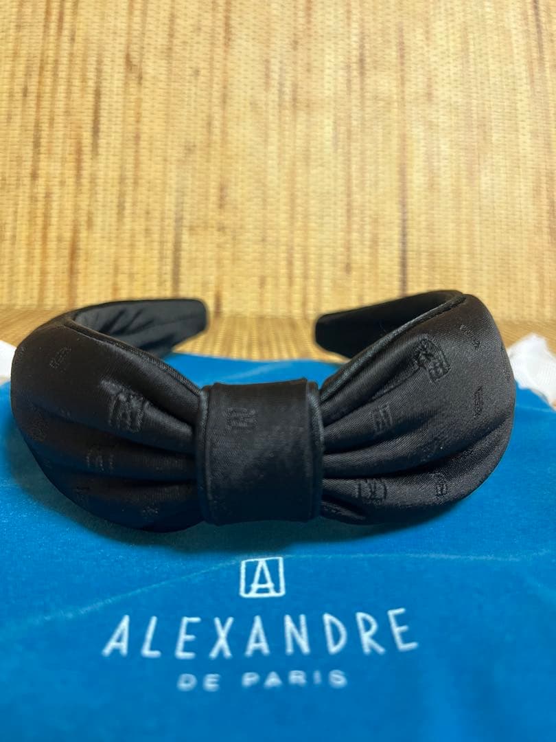 【美品】ALEXANDRE DE PARIS ブラックリボンヘアバンド