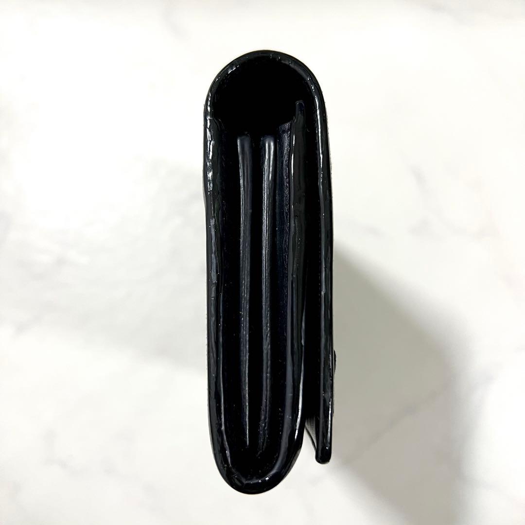 美品 Saint Laurent サンローラン 長財布 レザー 星 ロゴ金具 黒