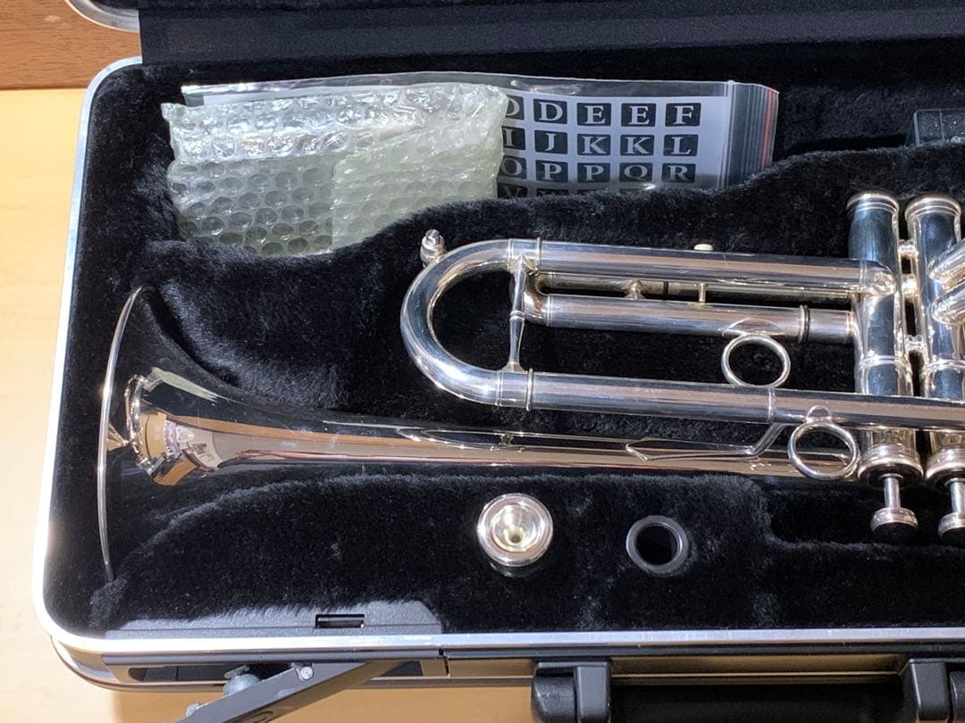 Carol Brass ZORRO トランペット シルバー Lボア