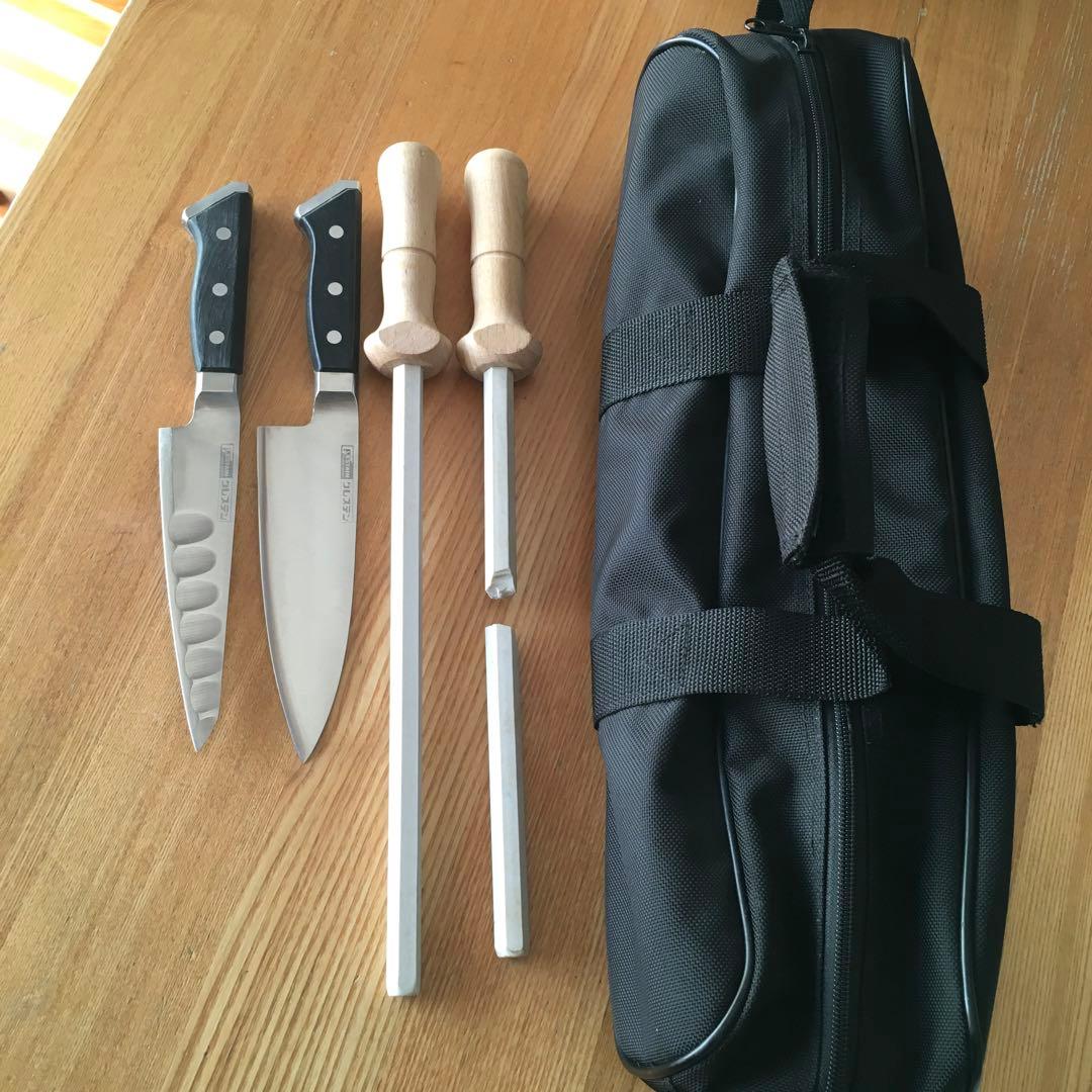 M*9様 グレステン製包丁2本とシャープナーセット 収納ケース付き　中古美品