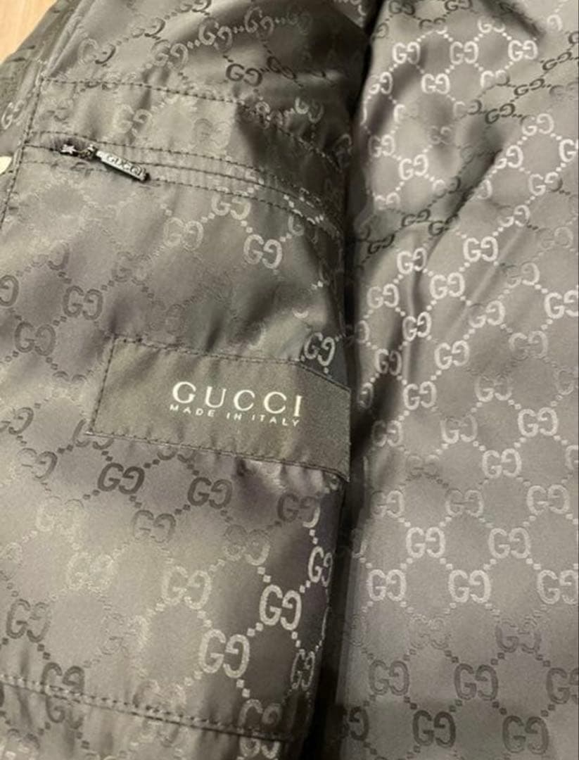 GUCCIグッチ　ダウンジャケット