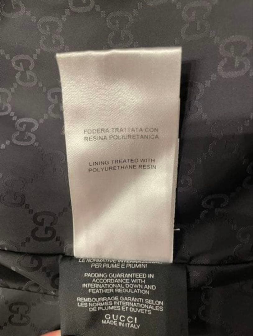 GUCCIグッチ　ダウンジャケット