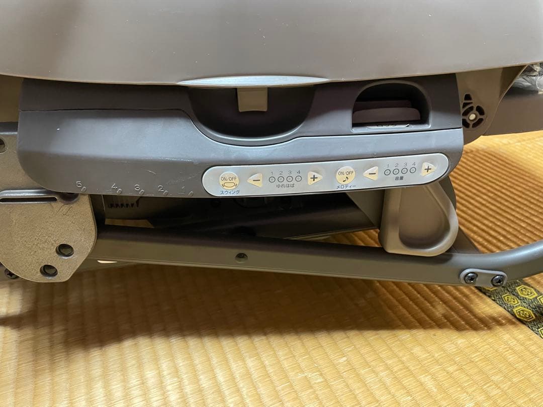 リクライニング機能付きベビーチェア グレー