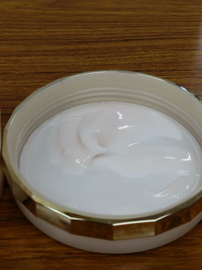 クレ・ド・ポー ボーテ クレームプールルコール ボディクリーム