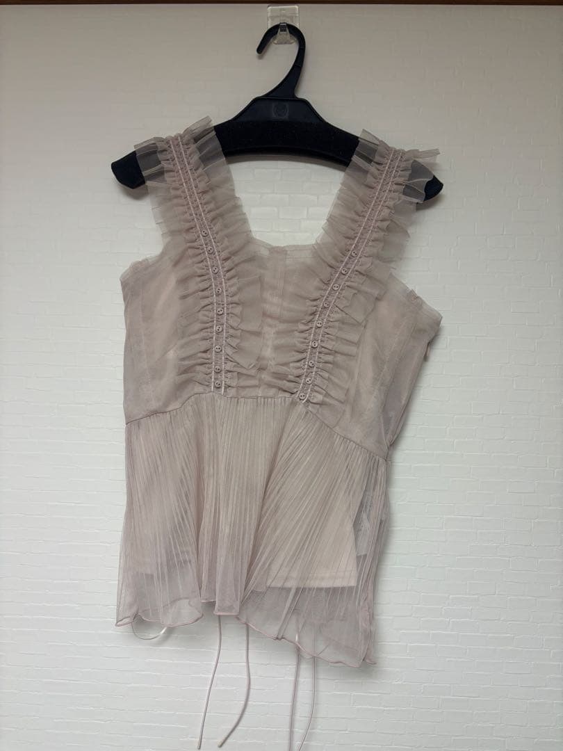 【SNIDEL】Sustainableチュールキャミブラウス