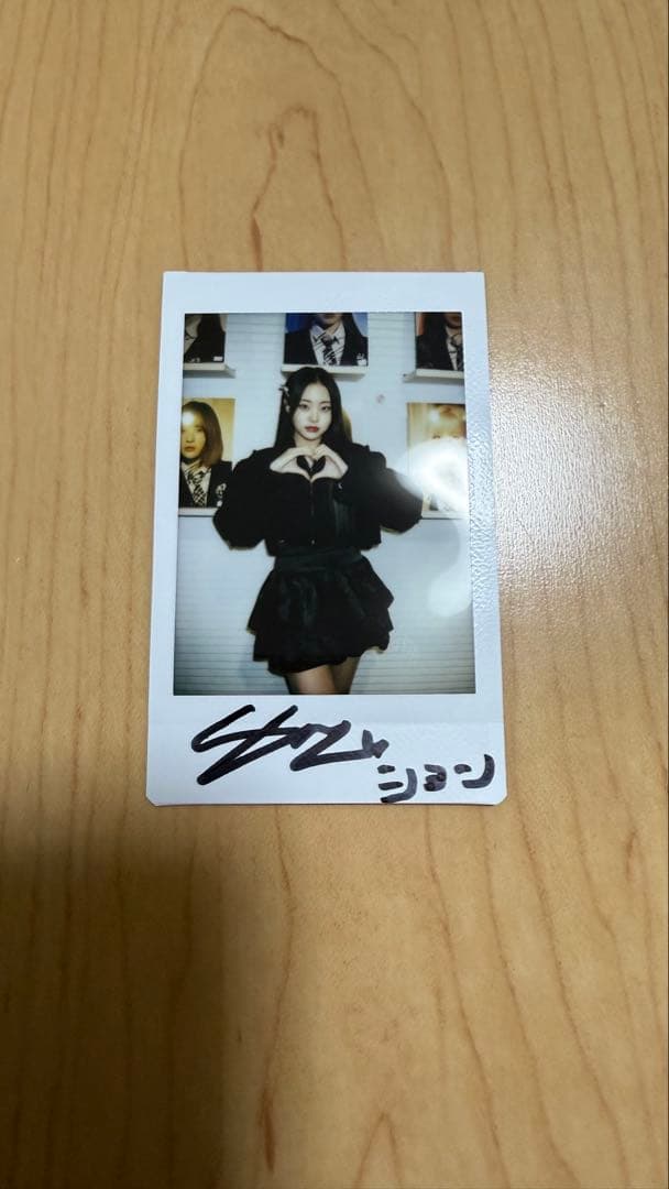 Billlie スヒョン　Ring ma bell HMV 直筆サイン入りチェキ