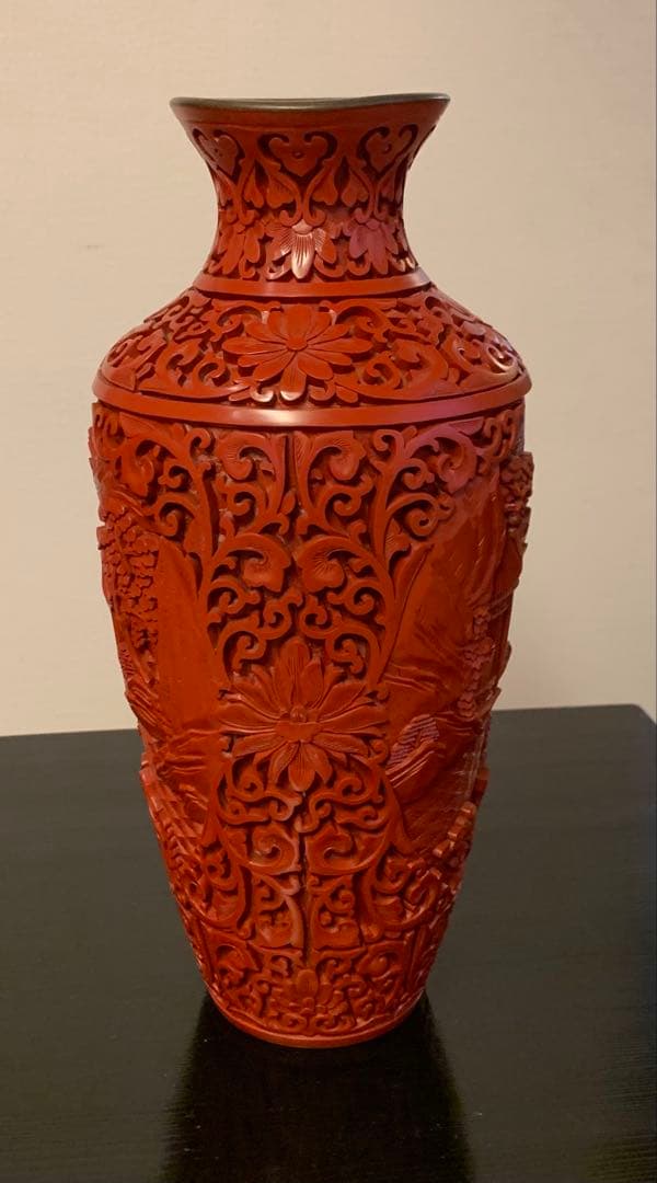 美品／堆朱の彫刻花瓶 /中国骨董/週末限定セール