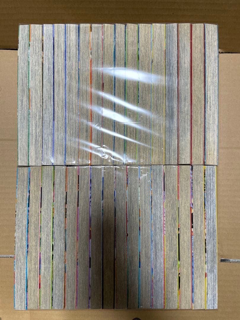 ONE PIECE 単行本（1〜77巻＋公式本※67、68、70、74巻無し）