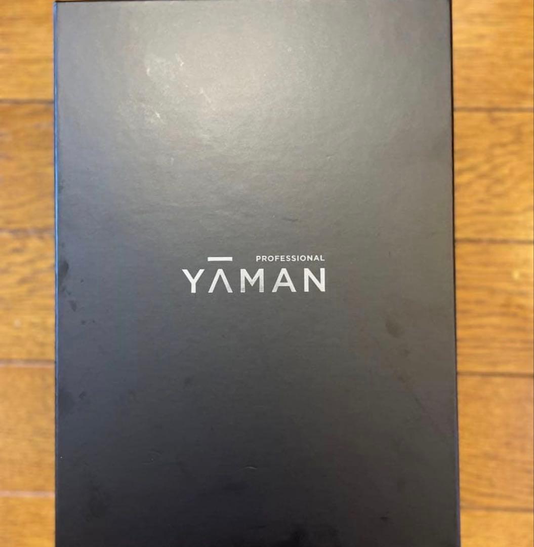 YA-MANヴェーダスカルプブラシ