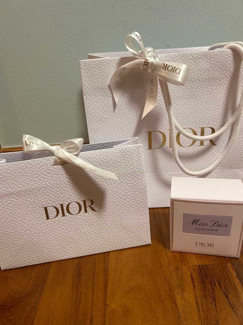 ミスディオール パルファン(新品未使用) 50ml 袋・箱入り