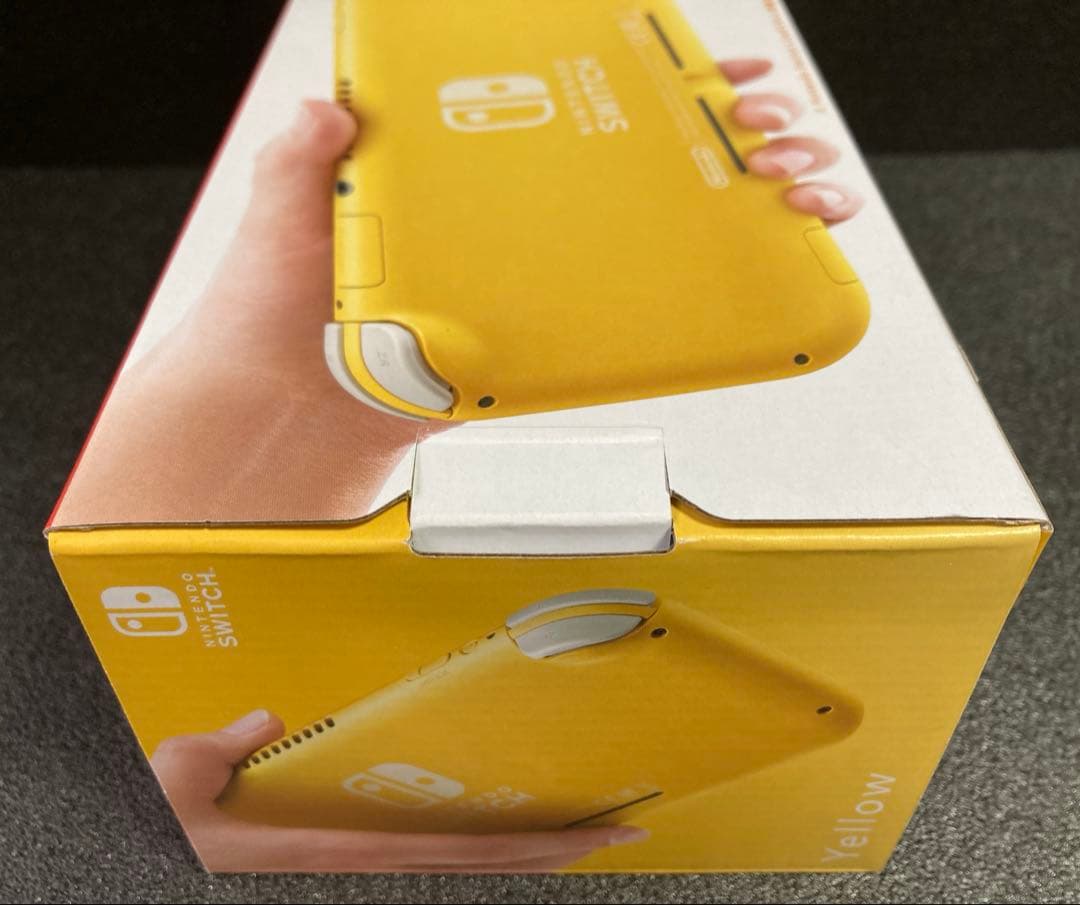 Nintendo Switch Lite イエロー　新品未使用
