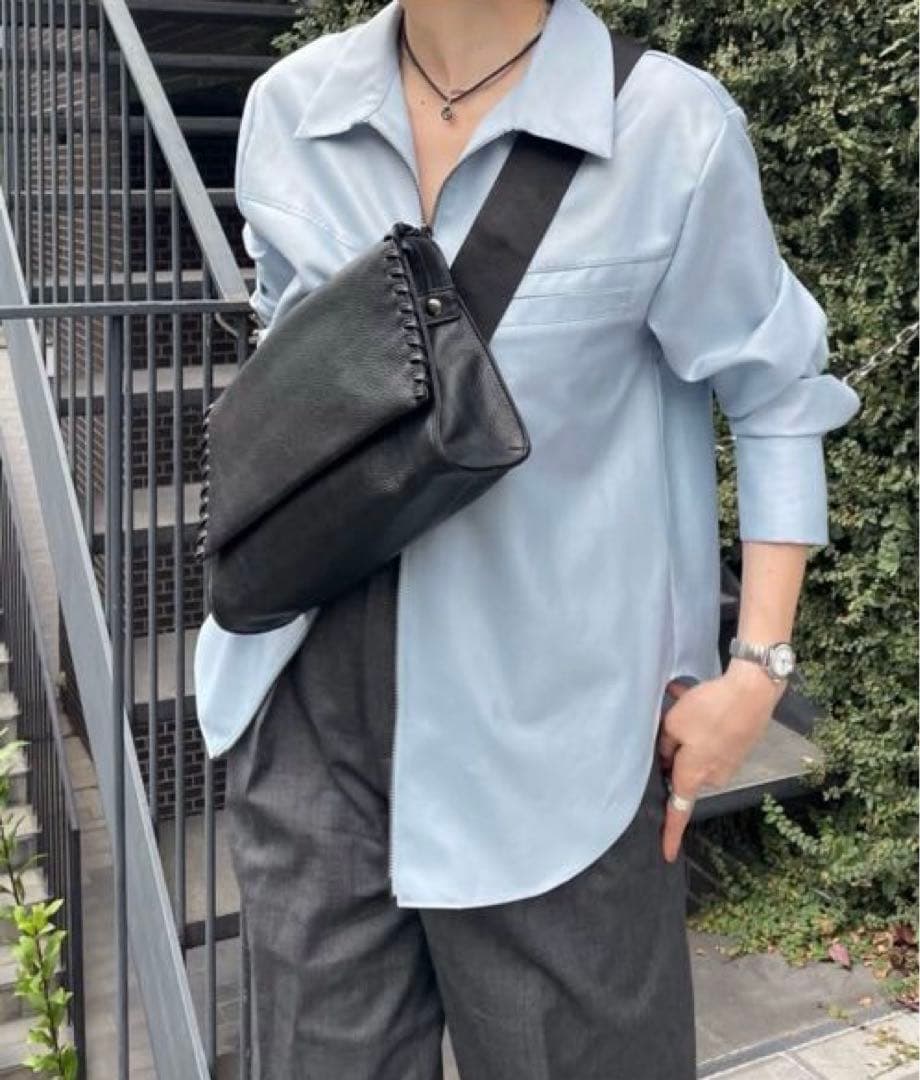 新品ear PAPILLONNER／柄ワイドテープショルダーバッグ／ボディバッグ