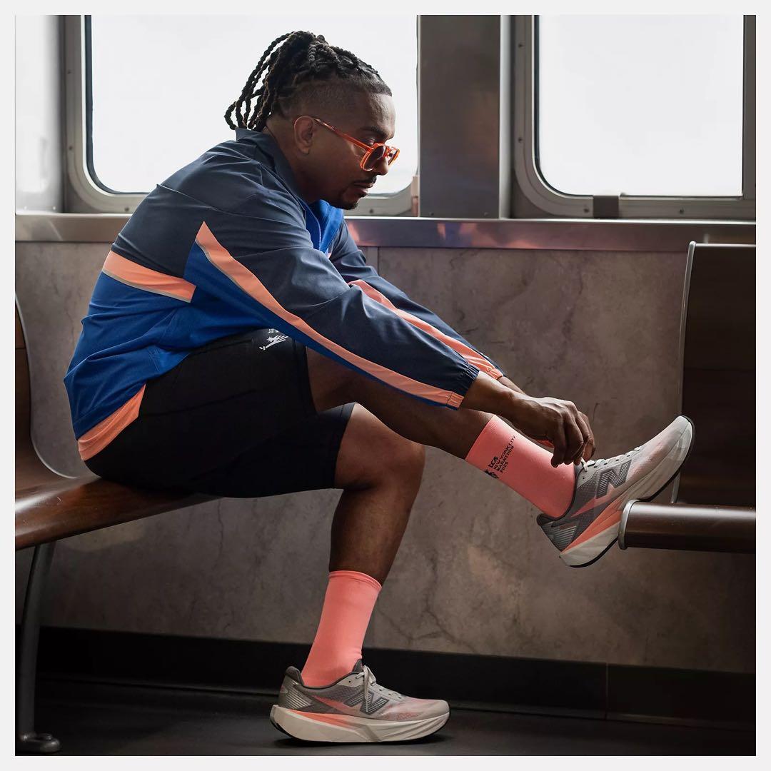 New Balance FuelCell Rebel V5 24.5 NYC別注