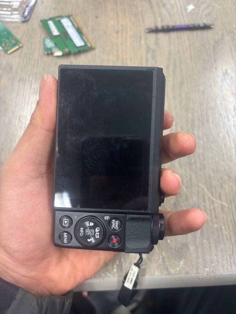 ジャンク品　Canon PowerShot G7 X