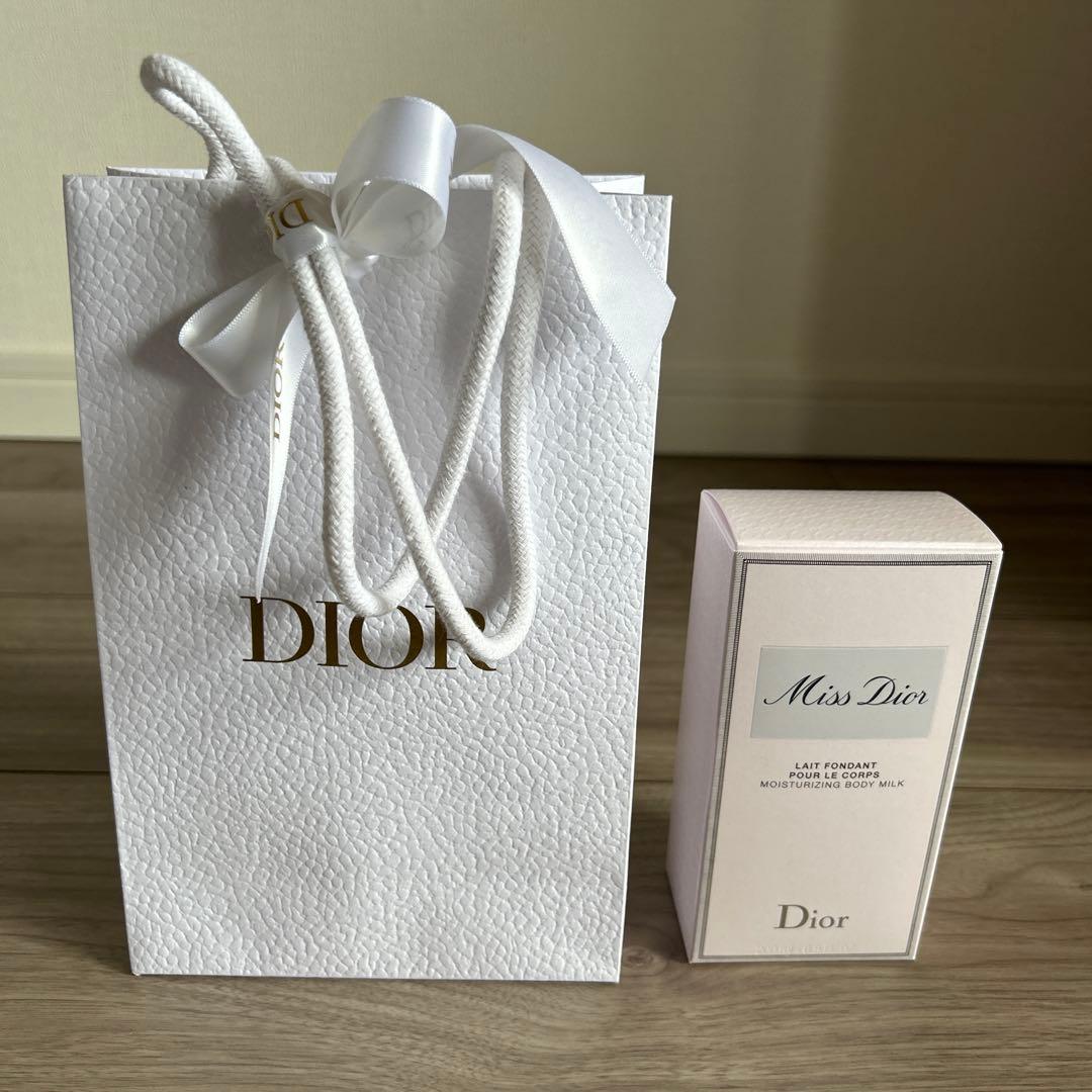ディオール ミス ディオール ボディ ミルク 200ml 新品　見商品