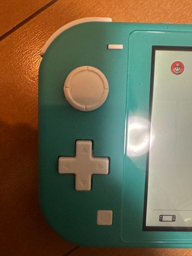 Nintendo Switch Lite ターコイズ　美品　外箱、充電器付き