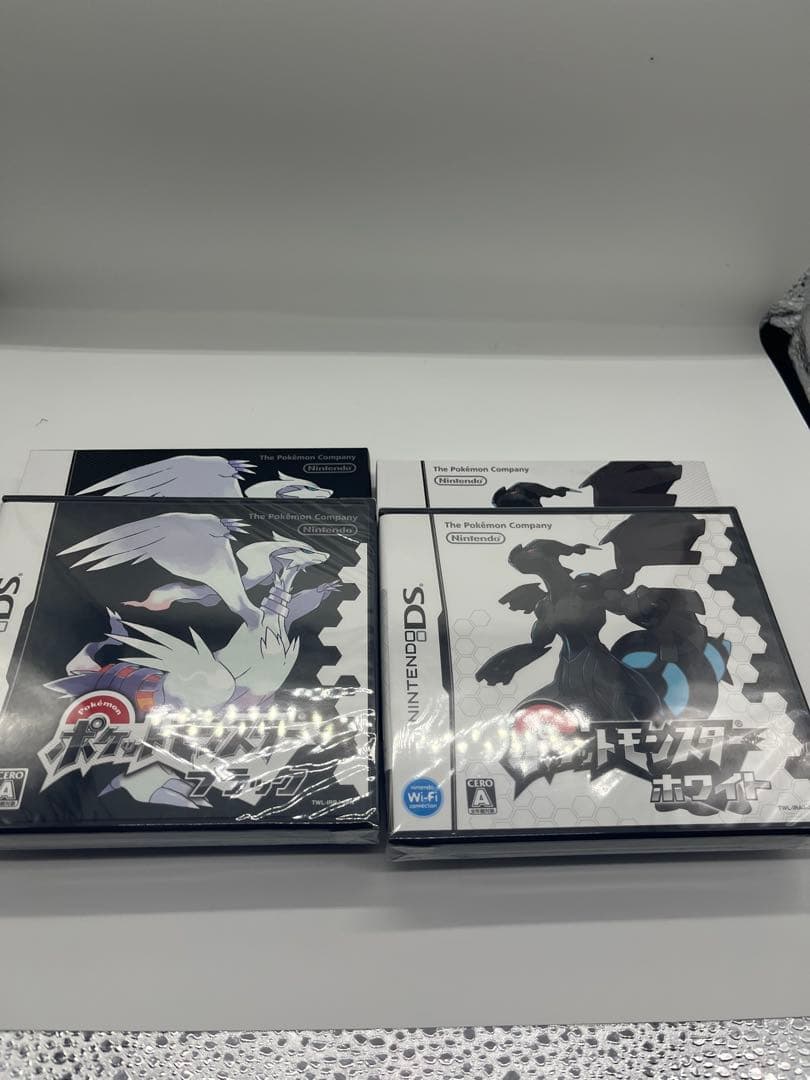 【未開封】ポケットモンスター　ブラック&ホワイト シュリンク付き