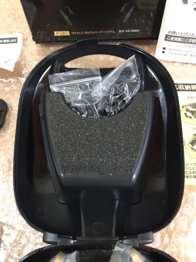 ○本体未開封 みみもとホン クリア ES-700GU 耳に入れない集音器・助聴器