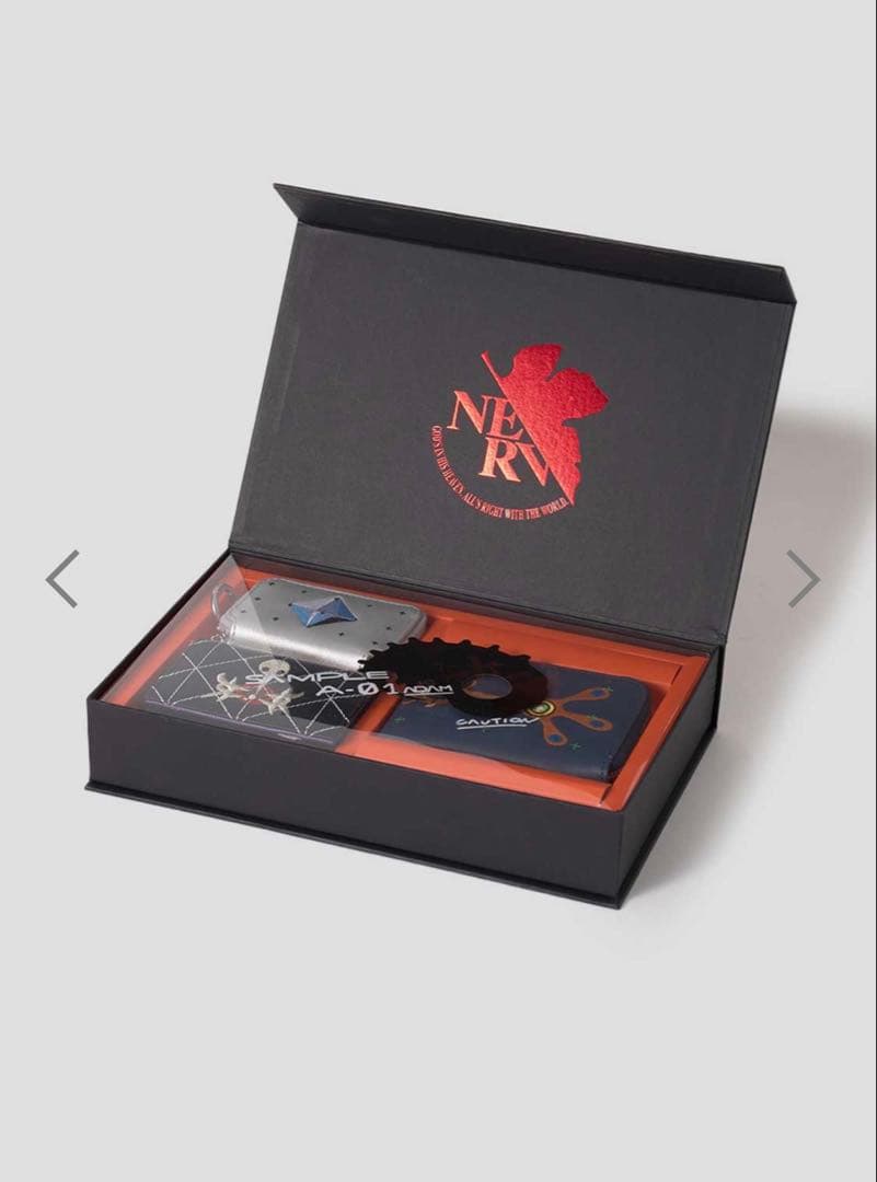 新世紀エヴァンゲリオン　graniphコラボ財布