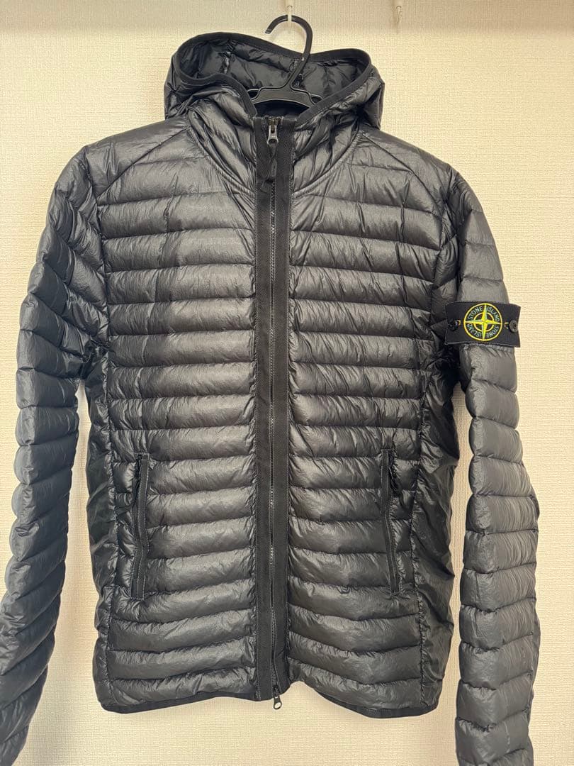 STONE  ブラック ライトダウンジャケット Ｍ